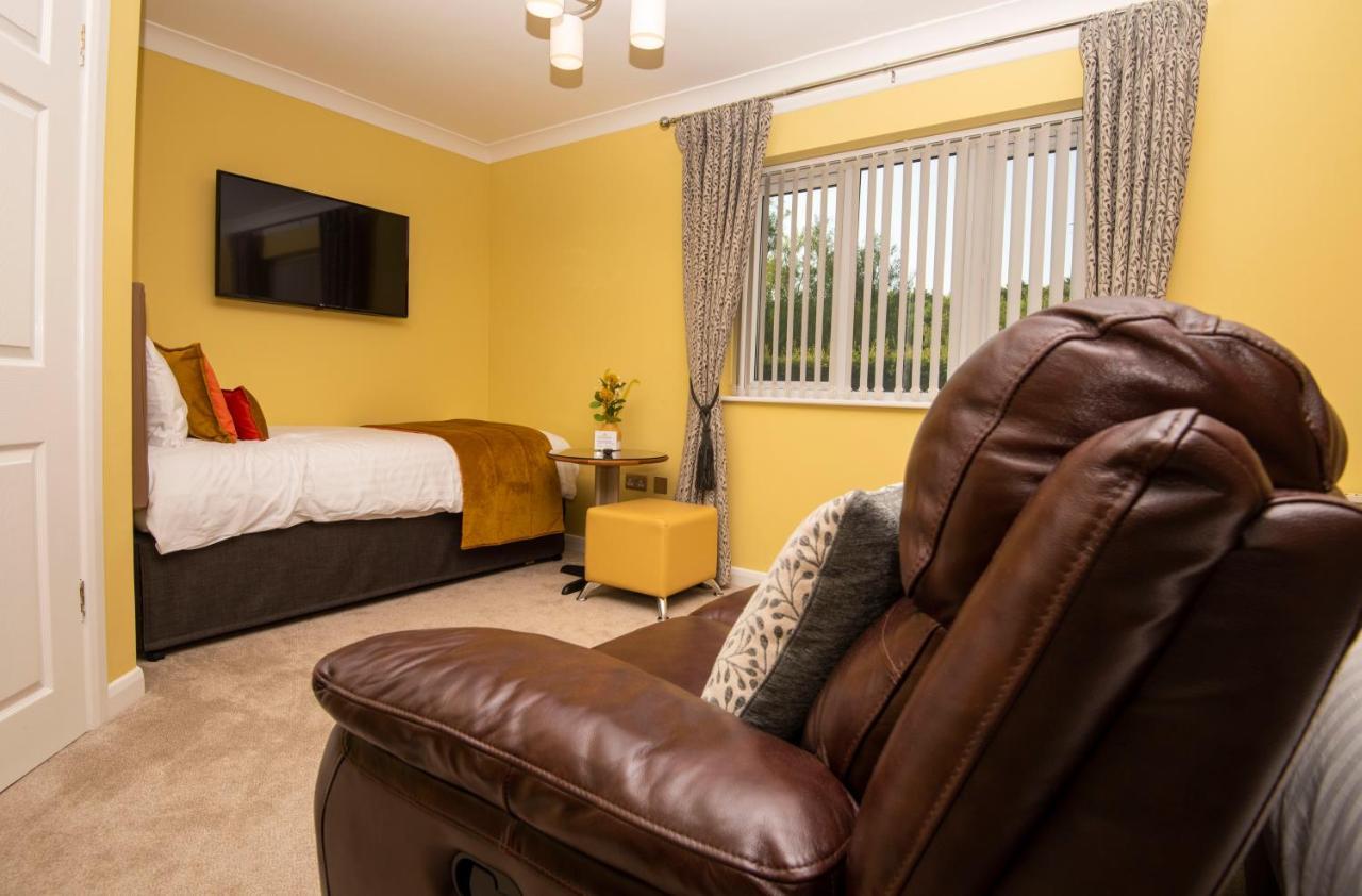 Bridleways Guesthouse & Holiday Homes Mansfield Esterno foto